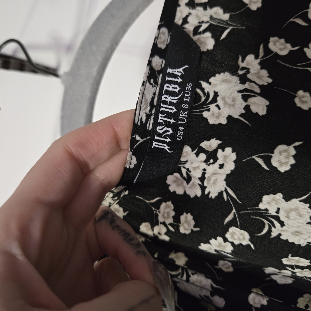 Disturbia Black Floral Dolman Kimono Sleeve Mini Sundress - Picture 3 of 4